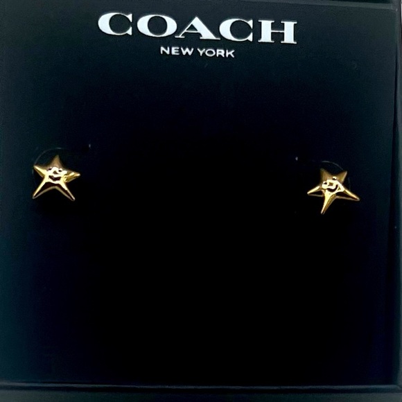 COACH Gold-Tone Smiley Face Star Stud Earrings with Original Coach Pouch NEW - Picture 3 of 11